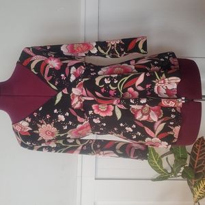 Maternity top size S